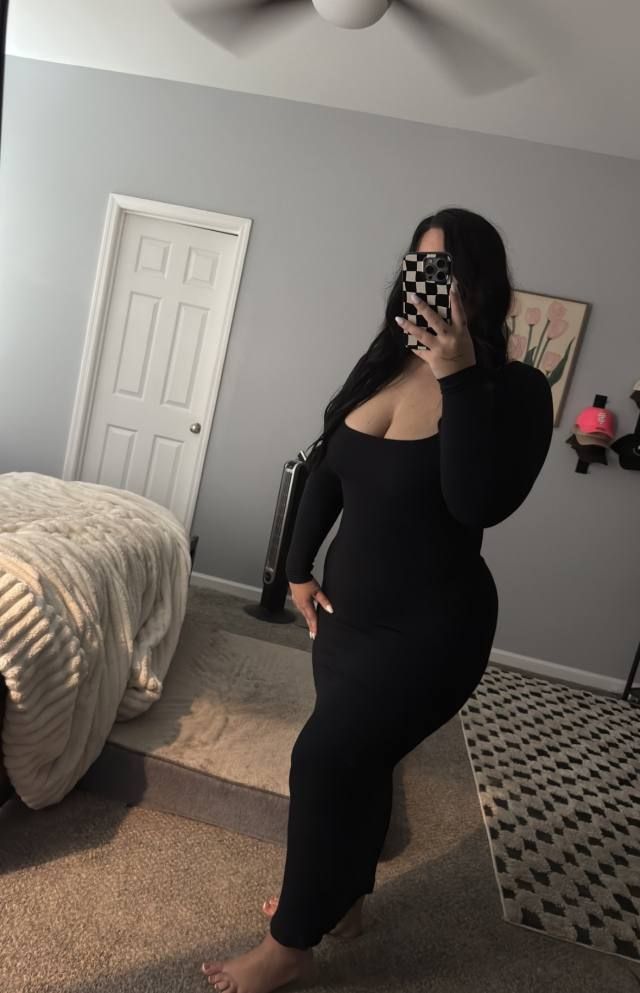 Come here and experience gfe I am available for deep sex both Incall and outcall I provide gfe , backdoor , massage , bbj , a - Image 2